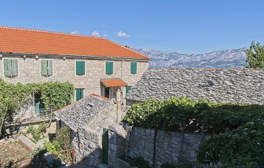 Apartments Jobe