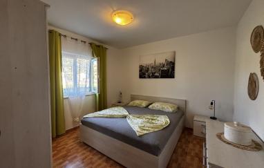 Apartments Lada