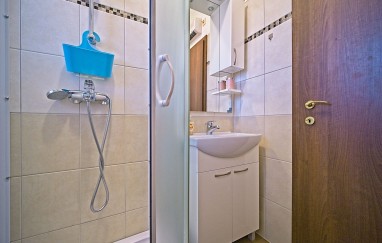 Apartment Lidija