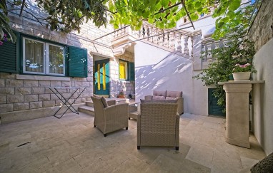 Apartment Renata