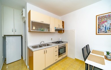 Apartments Lada