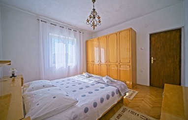 Apartment Lidija