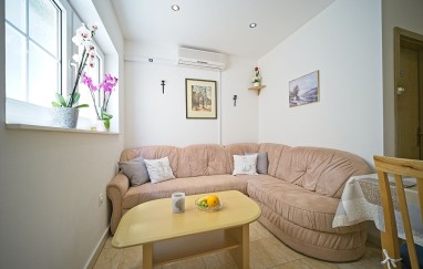 Apartmani Iva