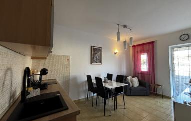 Apartments Lada
