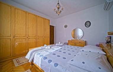 Apartment Lidija