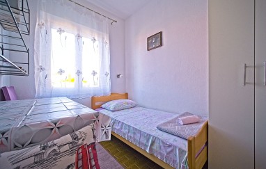 Apartment Lidija
