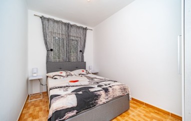 Apartments Lada