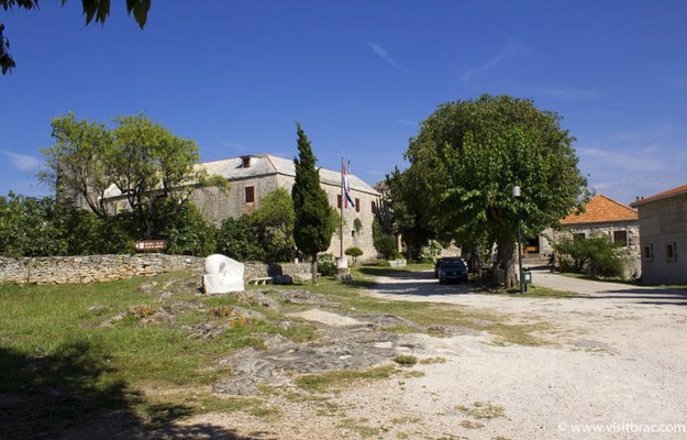 Supetar 