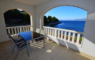 Apartments Levanat