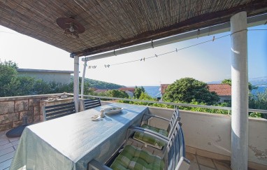 Apartmani Hrvoje