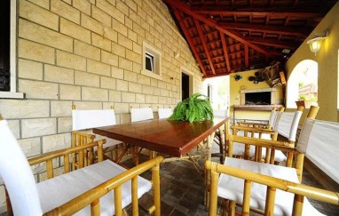 Vila Dena