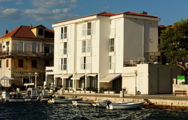 Hotel Vrilo