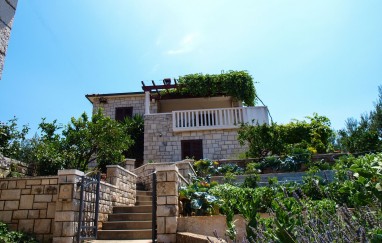 Apartments Irena