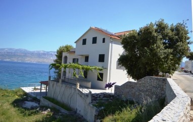 Apartments Levanat