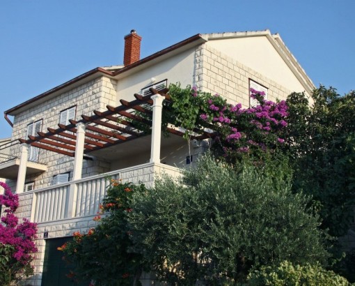 Apartments Čibu